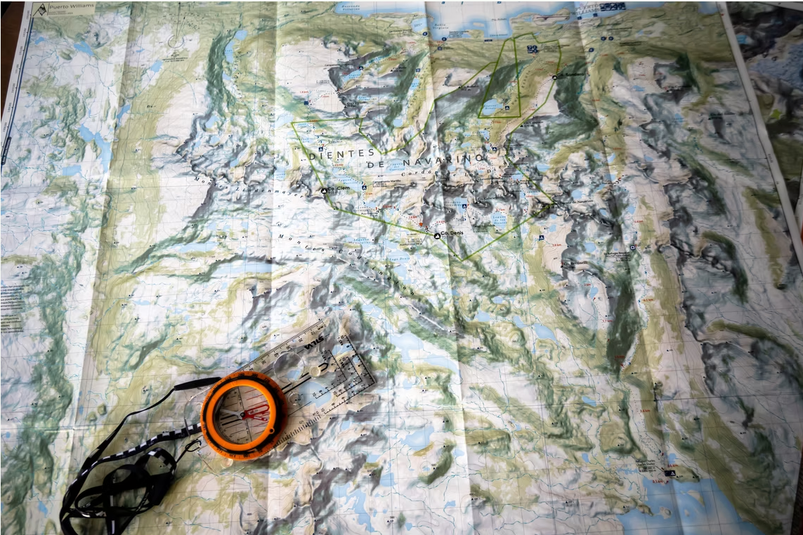 MAPA DIENTES DE NAVARINO ANDES PROFUNDO