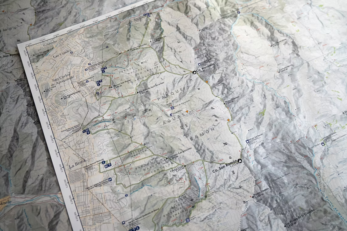 MAPA CORDILLERA DE SANTIAGO ANDES PROFUNDO