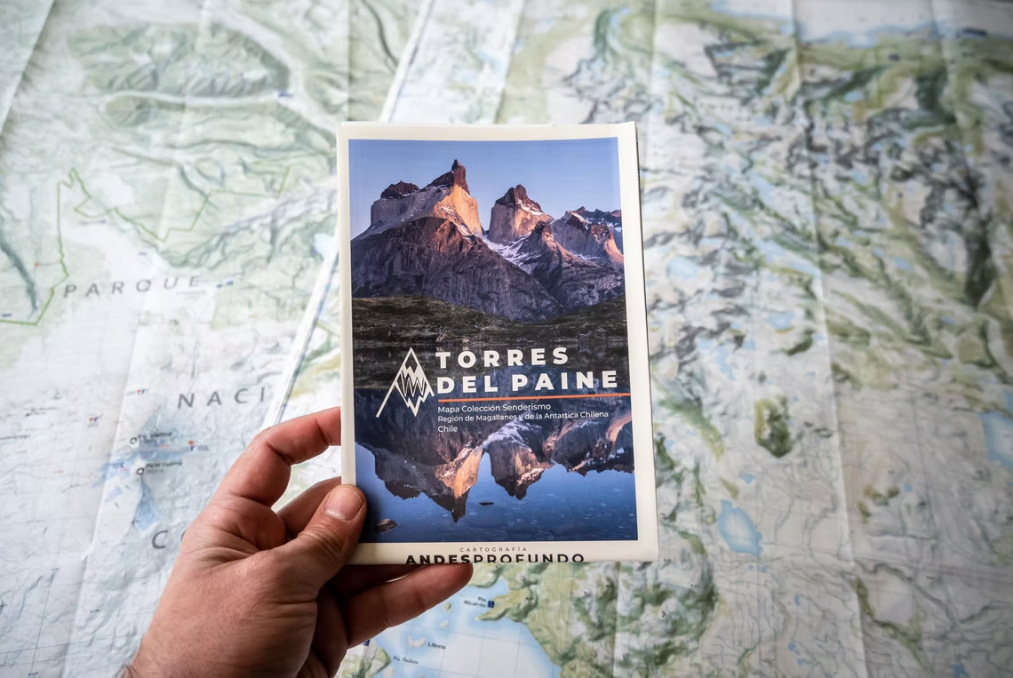 MAPA TORRES DEL PAINE ANDES PROFUNDO