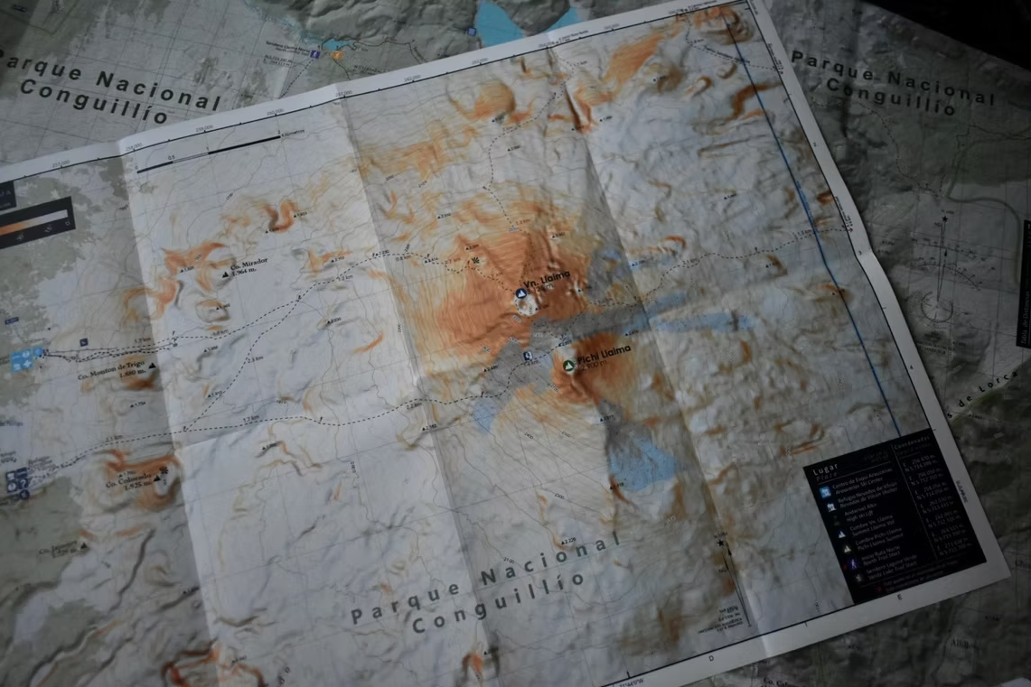 MAPA VOLCAN LLAIMA ANDES PROFUNDO