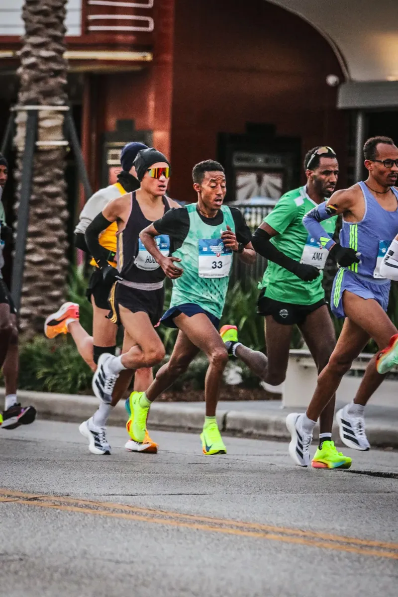 LENTES FINISHER RUNNING CHICAGO NEGRO/ROJO