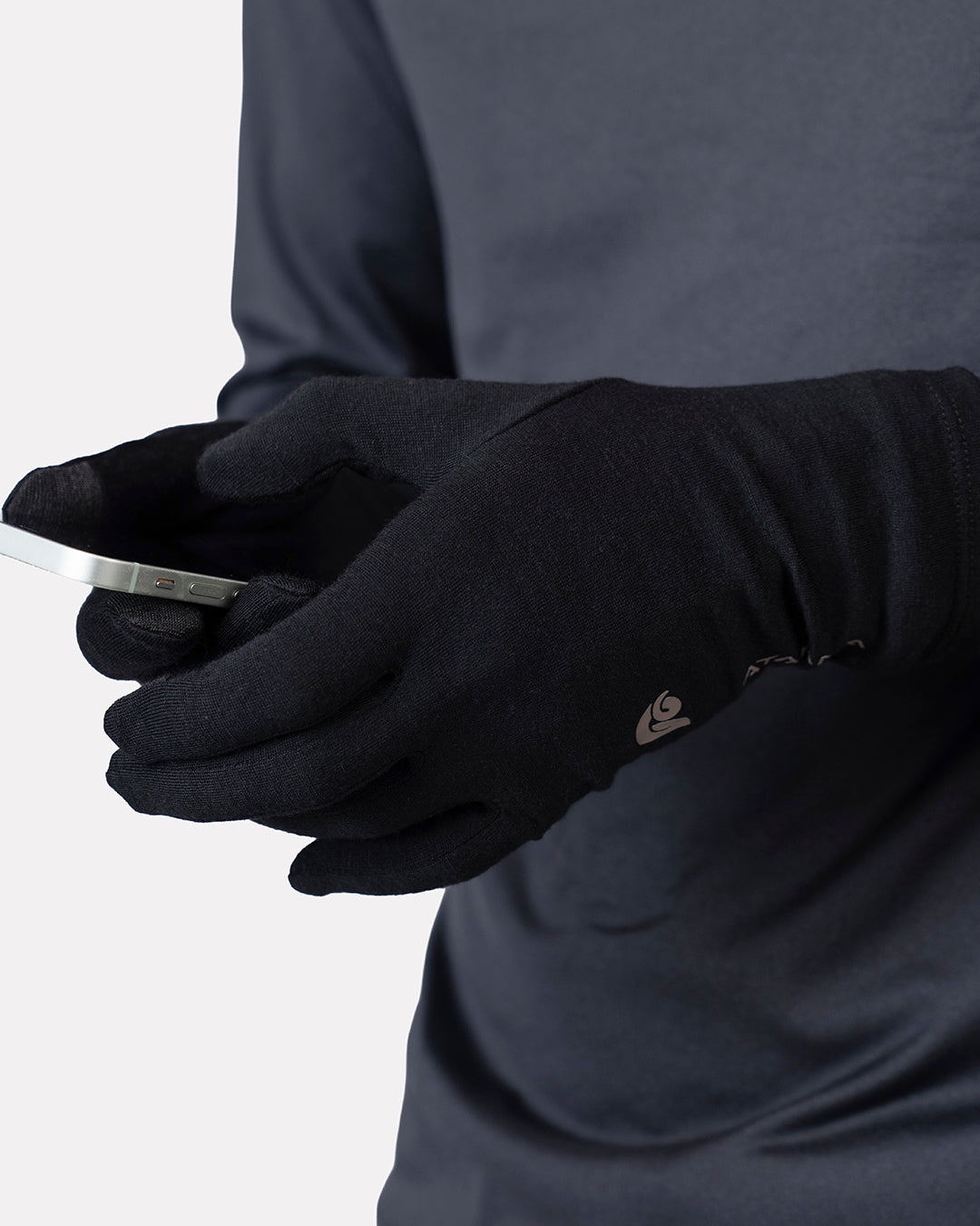 GUANTE ATAKAMA PRIMERA CAPA SERRANO LANA MERINO NEGRO