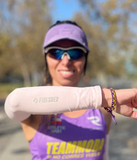 MANGAS DE RUNNING FINISHER NEGRA