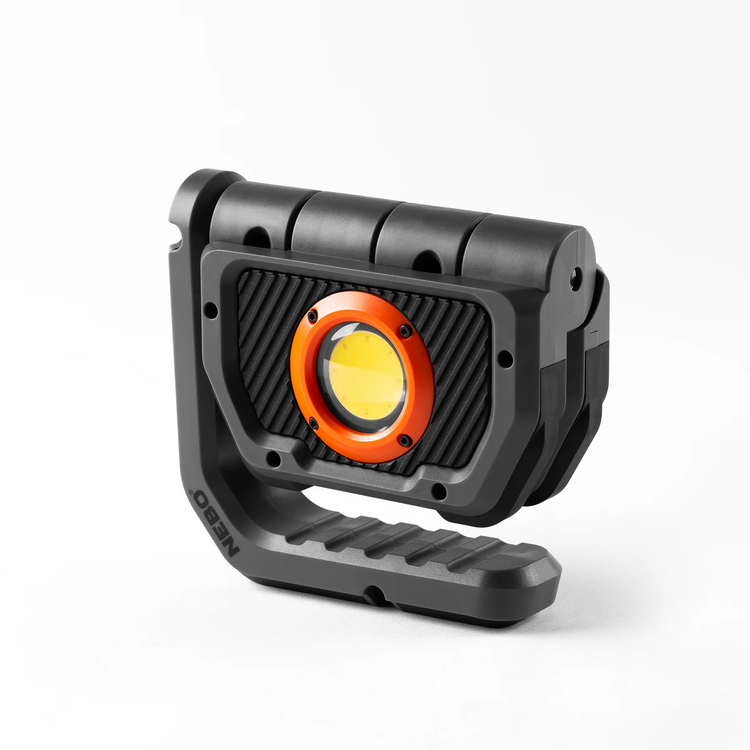 LINTERNA RECARGABLE NEBO OMNI 3K LUMENS