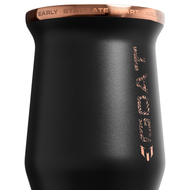 VASO STANLEY CLASSIC MUG MESSI GOAT BLACK 236ML