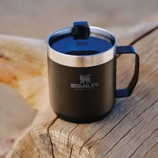 VASO STANLEY 236ML CLASSIC CAMP MUG NEGRO