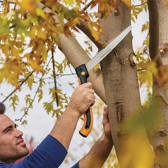 SIERRA PLEGABLE FISKARS 9068
