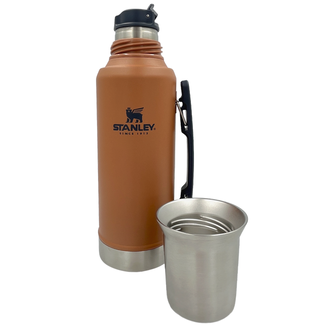 TERMO STANLEY CLASSIC 1.2LT TOSTADO MATE SYSTEM